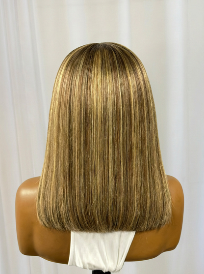 The Consultant  | 12” Glueless Bob Human Hair Blend Wig