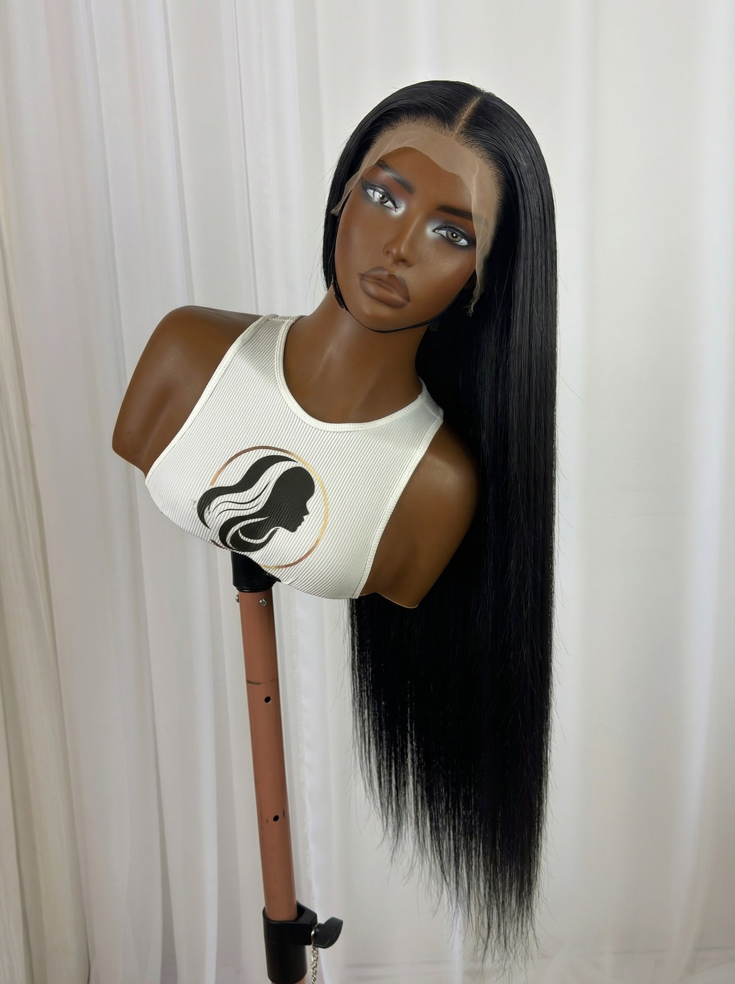 The CEO | 30” Straight Human Hair Blend Wig